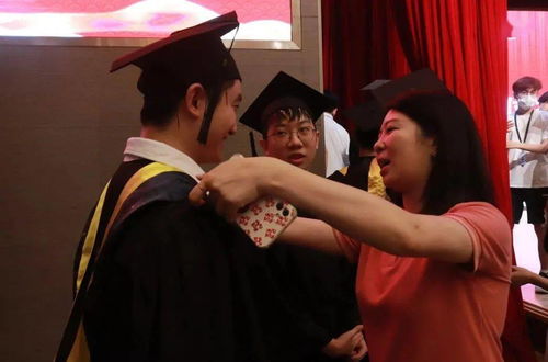 乘風(fēng)破浪，萬里鵬程——計(jì)算機(jī)學(xué)院2020屆畢業(yè)典禮聚焦手機(jī)軟件開發(fā)與運(yùn)營未來